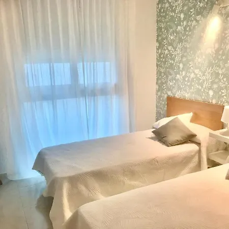 Atico Papa Luna 100 Apartment *